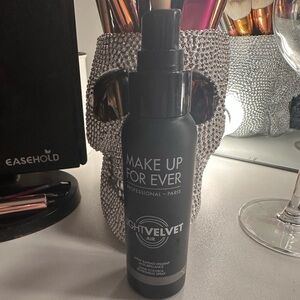 New Makeup Forever setting spray